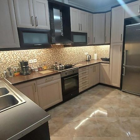 Vanas Apartment Ártemida Kültér fotó