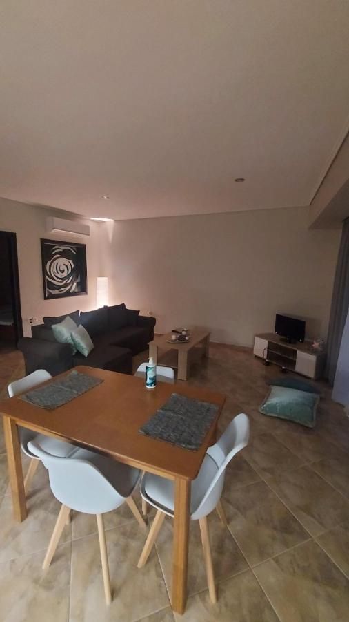 Vanas Apartment Ártemida Kültér fotó