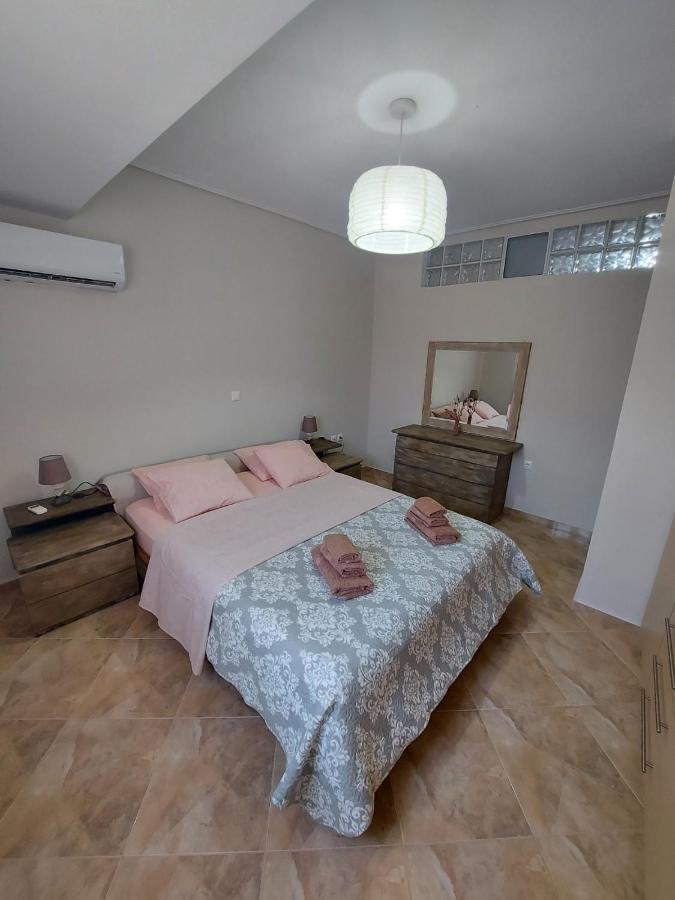 Vanas Apartment Ártemida Kültér fotó