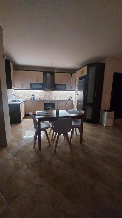 Vanas Apartment Ártemida Kültér fotó